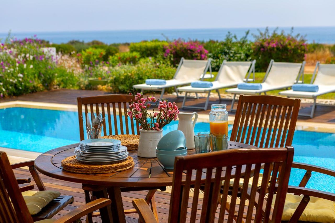 Protaras Beachfront Villa Alia Екстер'єр фото