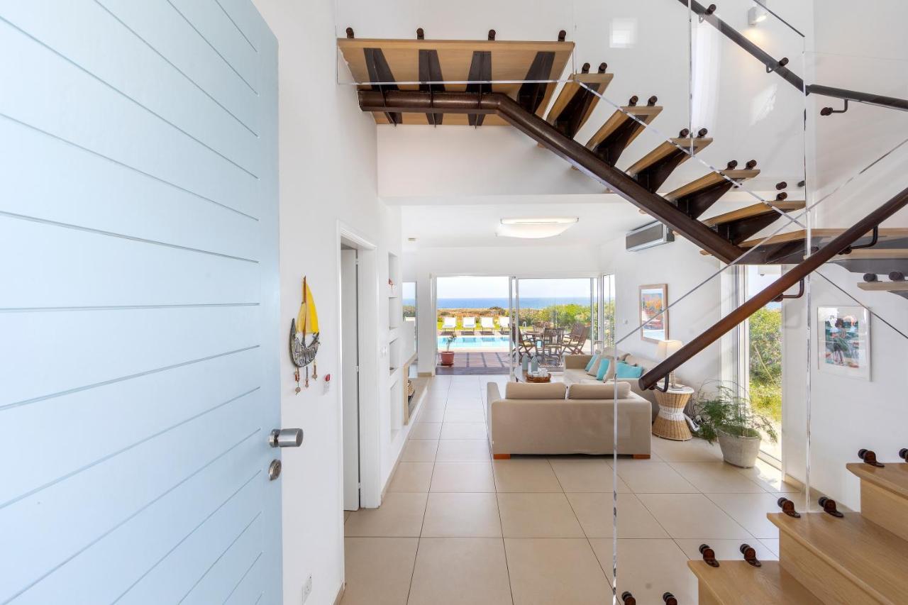 Protaras Beachfront Villa Alia Екстер'єр фото