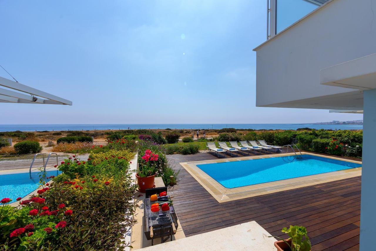 Protaras Beachfront Villa Alia Екстер'єр фото