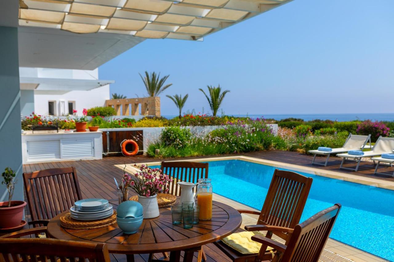 Protaras Beachfront Villa Alia Екстер'єр фото
