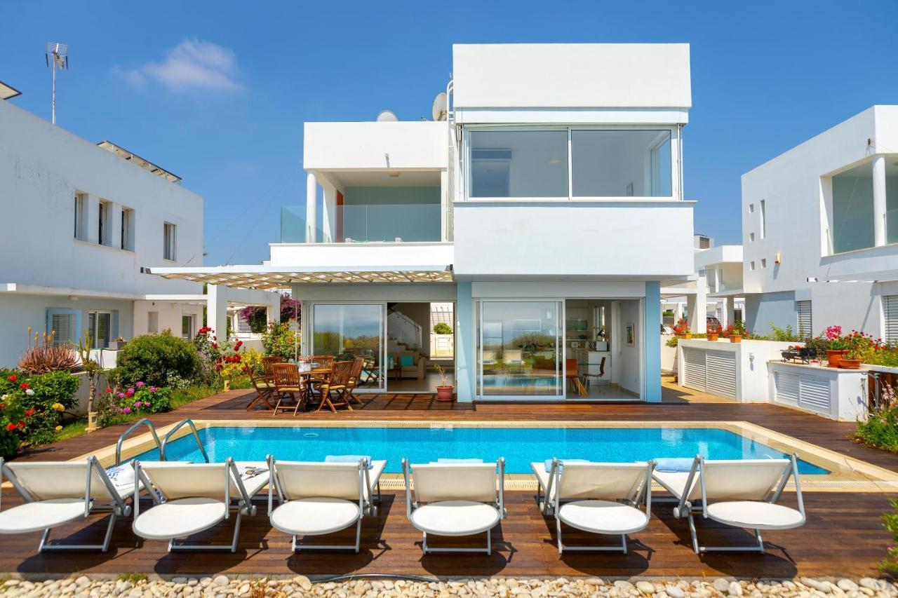 Protaras Beachfront Villa Alia Екстер'єр фото