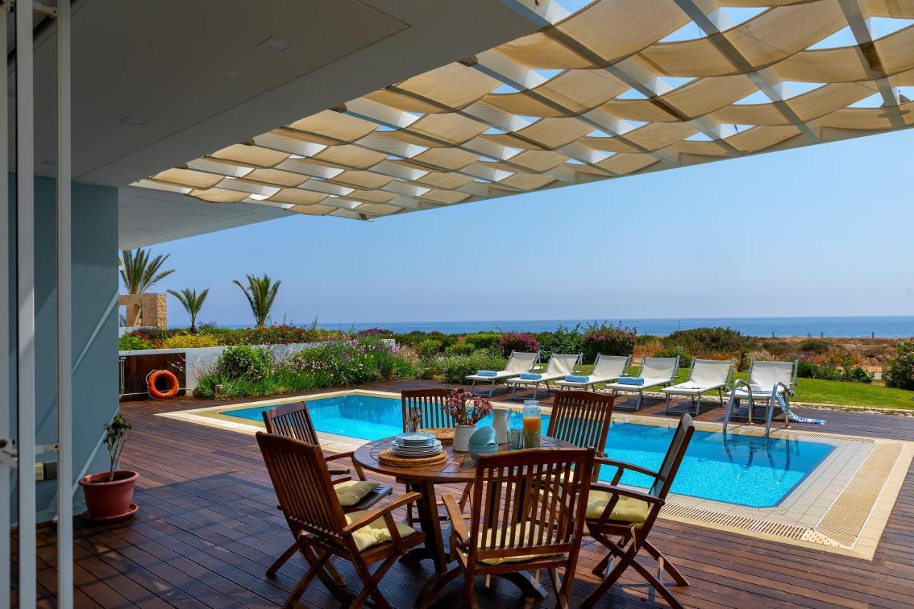 Protaras Beachfront Villa Alia Екстер'єр фото